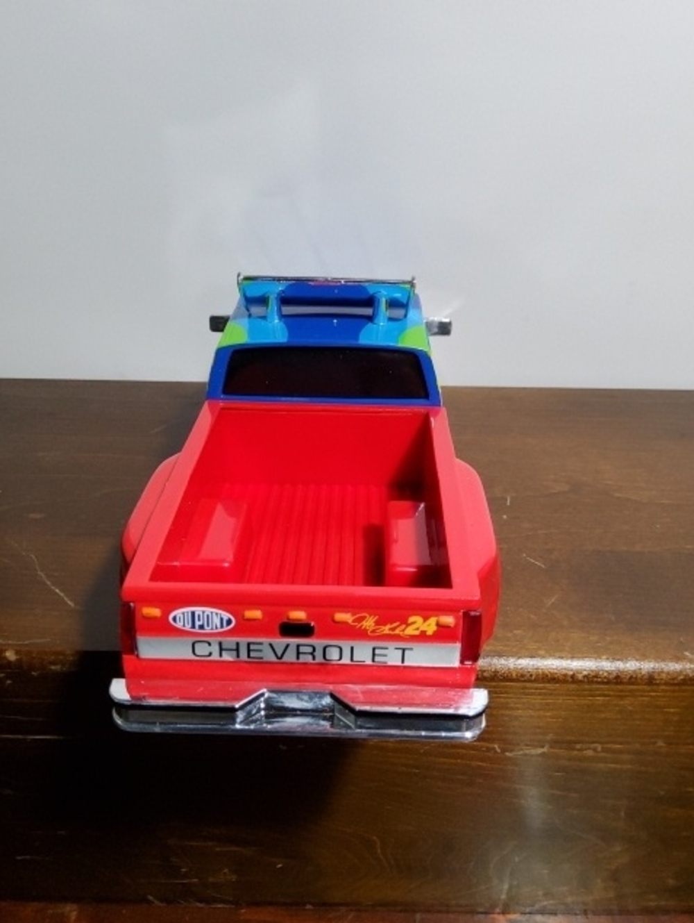 Jeff Gordon 1998 Chevy Diecast Metal Bank. - Picture 6 of 8
